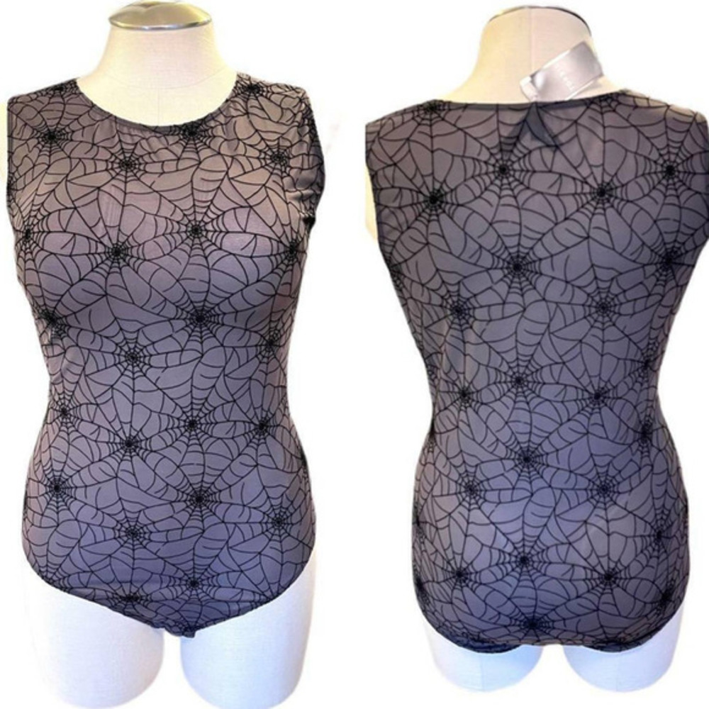 Torrid 5 (5X 28) Sexy New Punk Gothic Tattoo Spiderweb Sheer Mesh Web‎ Bodysuit